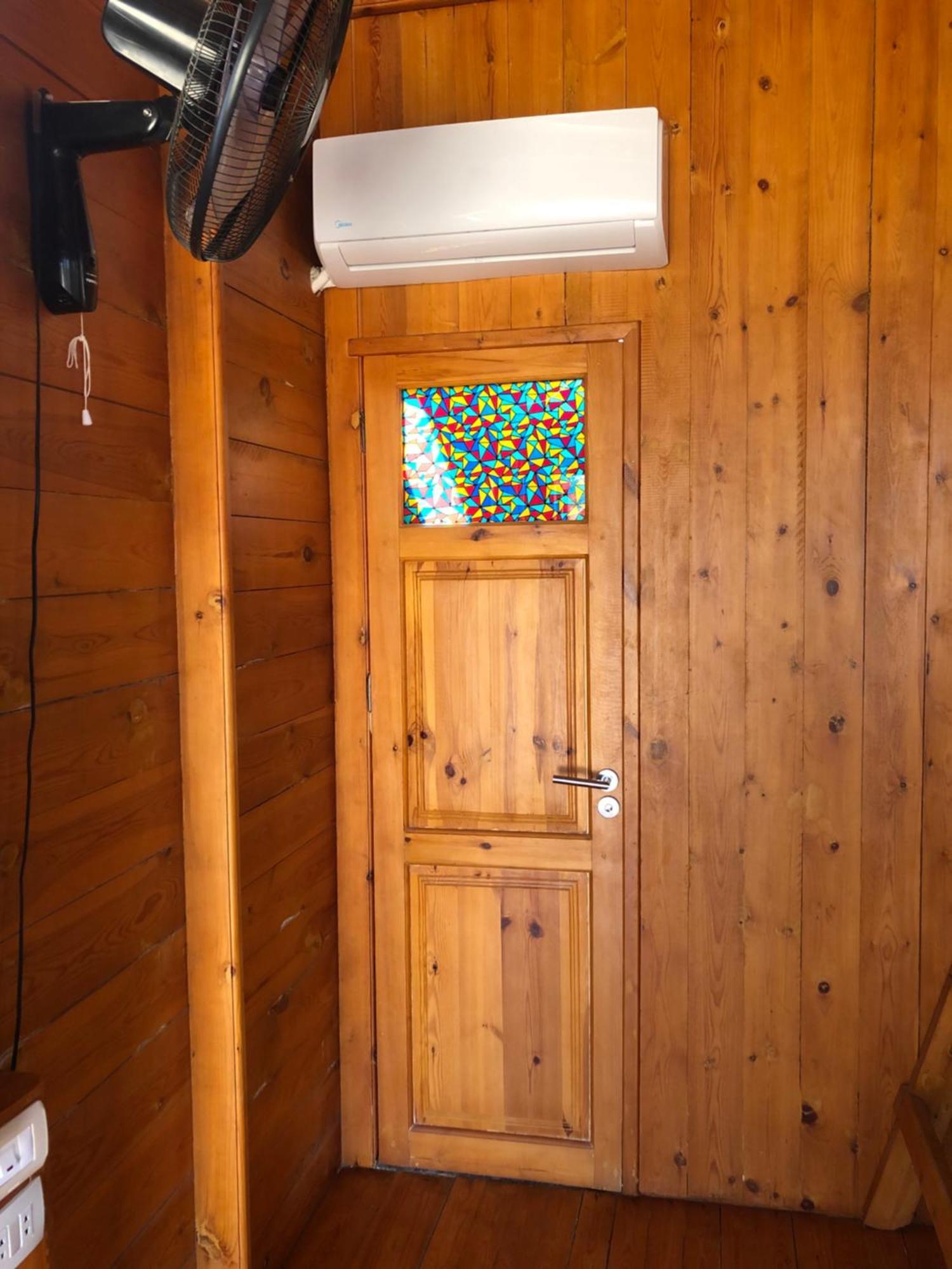 Northern Lake Lodge Izbat Ilyas Bagian luar foto